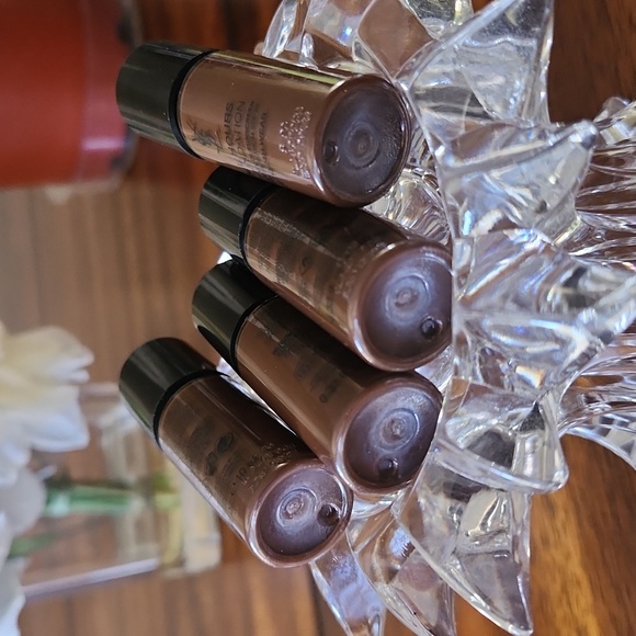 YSL All Hours Foundation #B90 Ebony Travel Size 33.oz/10ml Lot × 4